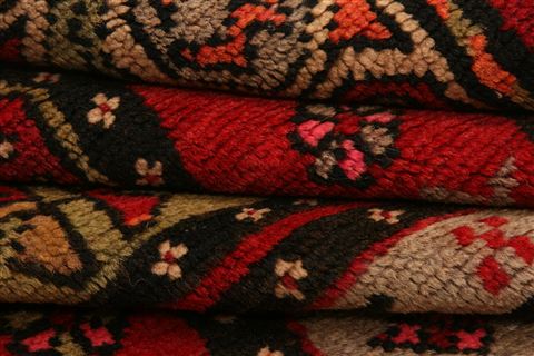 Karabakh Red Hand Knotted 43 X 77 Area Rug 253-26629 Image 4