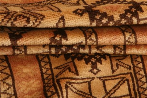 Kazak Brown Hand Knotted 42 X 611 Area Rug 253-26639 Image 4