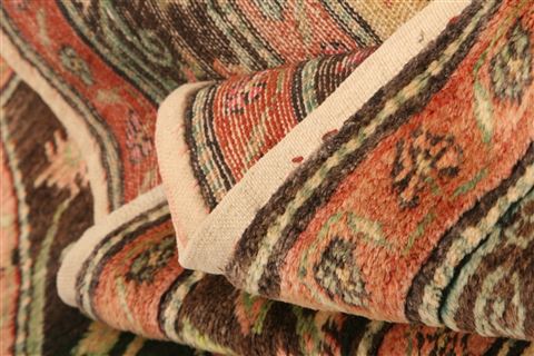 Shirvan Red Hand Knotted 47 X 73 Area Rug 253-26648 Image 4