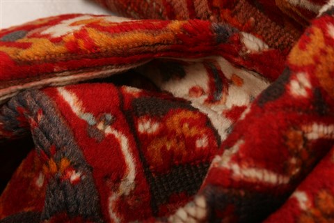 Kazak Red Hand Knotted 32 X 49 Area Rug 100-26672 Image 2