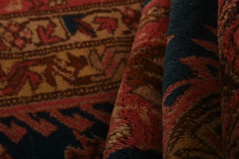 Yalameh Red Hand Knotted 42 X 411 Area Rug 100-26677 Image 3