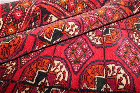 Turkman Red Hand Knotted 33 X 40 Area Rug 400-26685 Image 5
