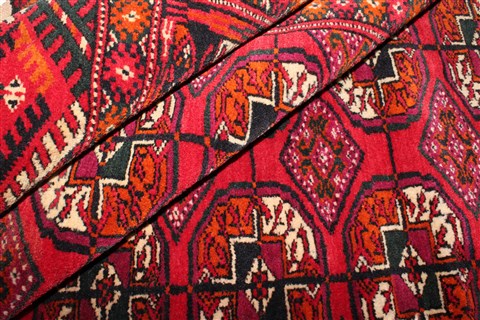Turkman Red Hand Knotted 33 X 40 Area Rug 400-26685 Image 6