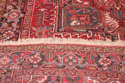 Heriz Beige Hand Knotted 87 X 117 Area Rug 400-26731 Image 14