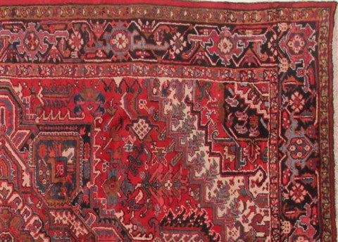 Heriz Beige Hand Knotted 87 X 117 Area Rug 400-26731 Image 2