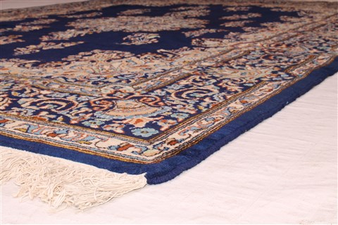 Kerman Beige Hand Knotted 73 X 101 Area Rug 400-26733 Image 5