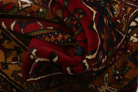 Kazak Red Hand Knotted 30 X 51 Area Rug 253-26741 Image 10
