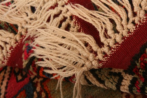 Kazak Red Hand Knotted 26 X 36 Area Rug 100-26747 Image 4