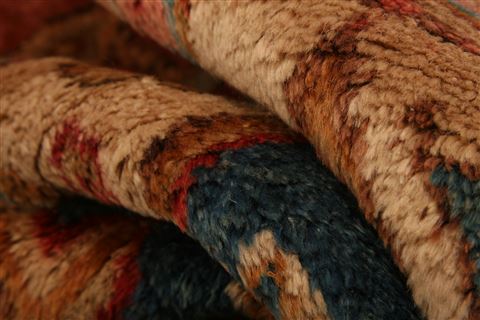 Heriz Beige Hand Knotted 37 X 49 Area Rug 100-26749 Image 1