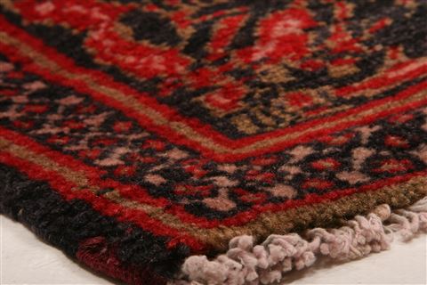 Abadeh Red Hand Knotted 40 X 62 Area Rug 100-26765 Image 8