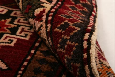 Shirvan Red Hand Knotted 32 X 53 Area Rug 100-26770 Image 3