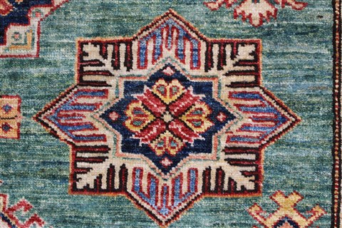 Kazak Beige Hand Knotted 58 X 80 Area Rug 250-26803 Image 10