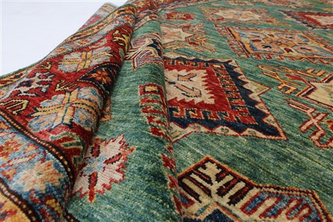 Kazak Beige Hand Knotted 58 X 80 Area Rug 250-26803 Image 2