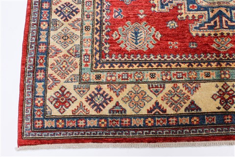 Kazak Beige Hand Knotted 57 X 83 Area Rug 250-26806 Image 11