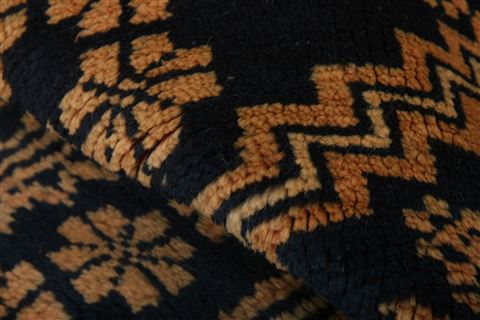 Shirvan Brown Square Hand Knotted 39 X 41 Area Rug 253-26813 Image 1