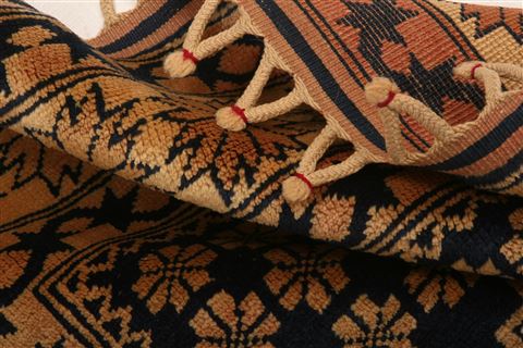 Shirvan Brown Square Hand Knotted 39 X 41 Area Rug 253-26813 Image 4