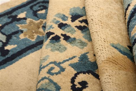 Asian Inspired Blue Hand Knotted 31 X 410 Area Rug 100-26820 Image 4