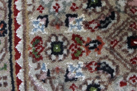 Mahi Beige Hand Knotted 59 X 80 Area Rug 250-26828 Image 12