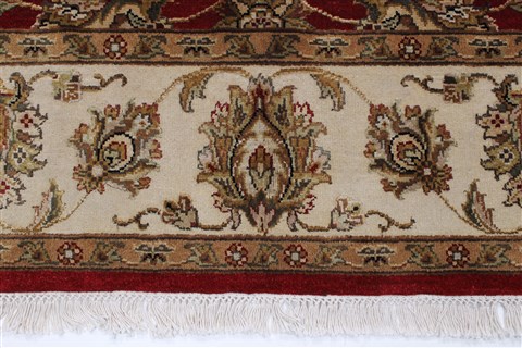 Kashan Beige Hand Knotted 55 X 82 Area Rug 250-26829 Image 4