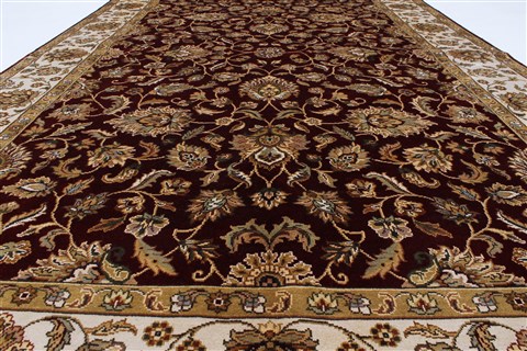 Isfahan Beige Hand Knotted 51 X 82 Area Rug 250-26832 Image 5