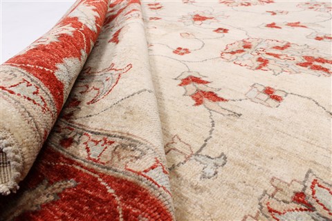 Pishavar Beige Hand Knotted 59 X 79 Area Rug 250-26833 Image 3