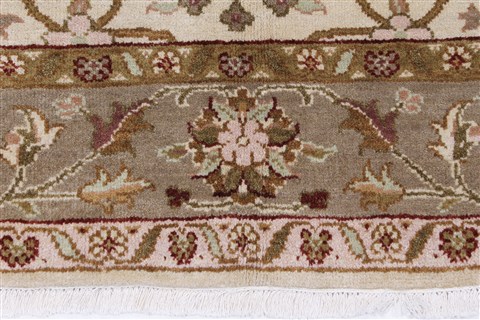 Chobi Beige Hand Knotted 57 X 710 Area Rug 250-26834 Image 5