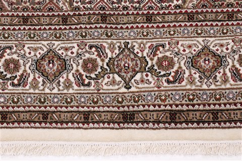 Mahi Beige Hand Knotted 58 X 80 Area Rug 250-26844 Image 3