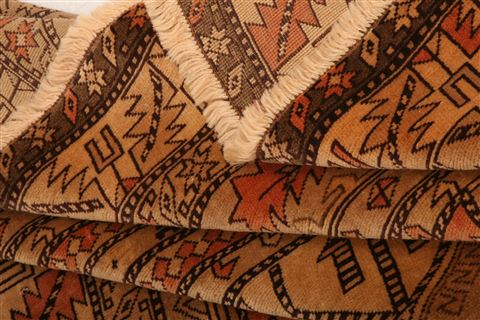 Kazak Brown Hand Knotted 50 X 66 Area Rug 253-26847 Image 5