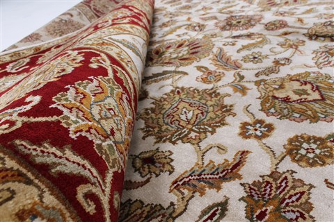 Kashan Beige Hand Knotted 56 X 711 Area Rug 250-26850 Image 12