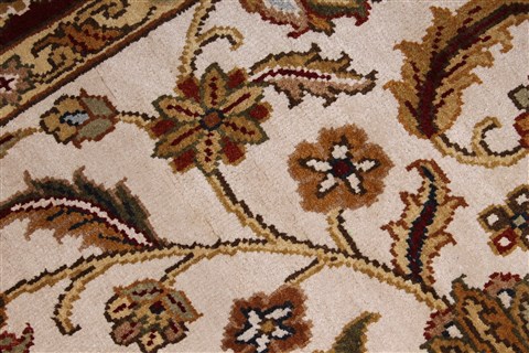Kashan Beige Hand Knotted 54 X 82 Area Rug 250-26853 Image 11