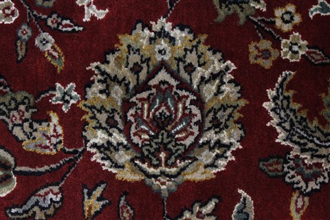 Tabriz Beige Hand Knotted 56 X 711 Area Rug 250-26861 Image 8