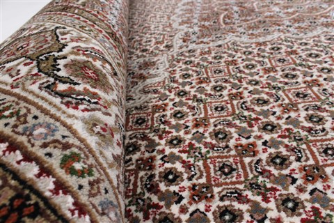 Mahi Beige Hand Knotted 58 X 80 Area Rug 250-26867 Image 11