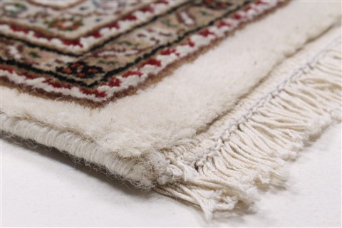 Mahi Beige Hand Knotted 58 X 80 Area Rug 250-26867 Image 6