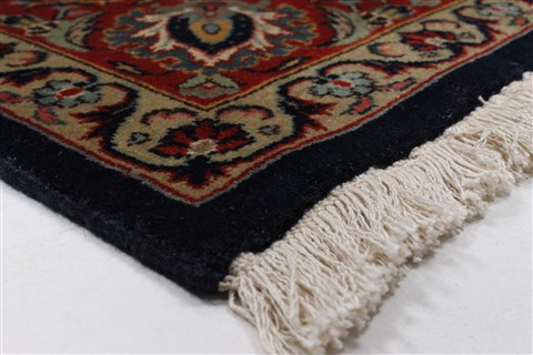 Kashan Brown Hand Knotted 50 X 80 Area Rug 250-26880 Image 9