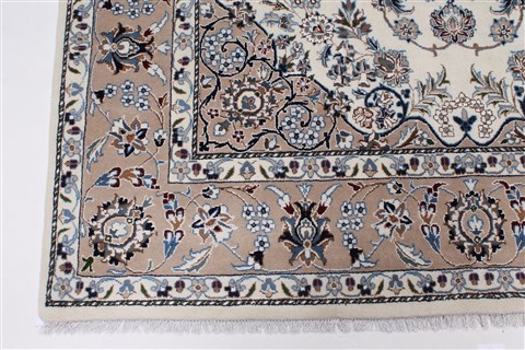 Nain Beige Hand Knotted 57 X 82 Area Rug 250-26881 Image 6