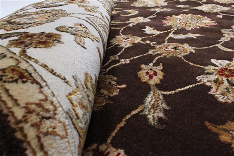 Kashmar Beige Hand Knotted 51 X 80 Area Rug 250-26890 Image 2