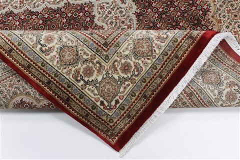 Mahi Beige Hand Knotted 59 X 711 Area Rug 250-26896 Image 1