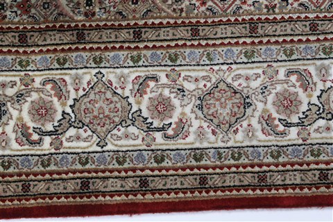 Mahi Beige Hand Knotted 59 X 711 Area Rug 250-26896 Image 4