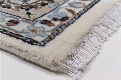 Nain Beige Hand Knotted 54 X 80 Area Rug 250-26900 Image 7