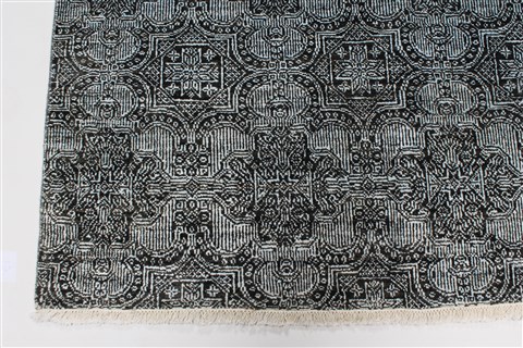 Modern Beige Hand Knotted 90 X 1111 Area Rug 250-26921 Image 4