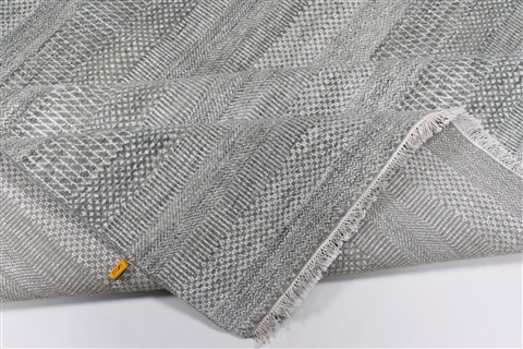 Modern Beige Hand Knotted 90 X 120 Area Rug 250-26926 Image 1