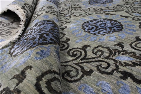 Modern Black Hand Knotted 90 X 120 Area Rug 250-26928 Image 10