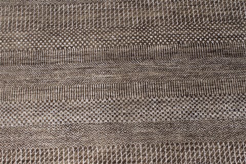 Modern Brown Hand Knotted 710 X 101 Area Rug 250-26929 Image 4
