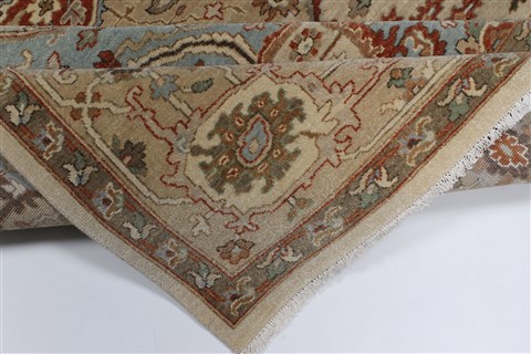 Serapi Beige Hand Knotted 81 X 100 Area Rug 250-26932 Image 2