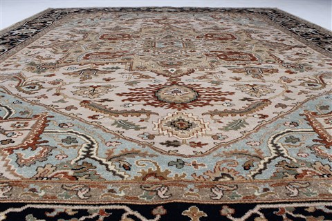 Serapi Beige Hand Knotted 81 X 911 Area Rug 250-26933 Image 2