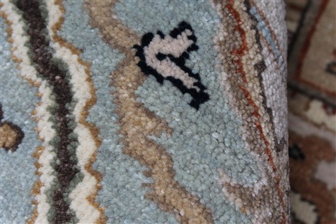 Serapi Beige Hand Knotted 81 X 911 Area Rug 250-26933 Image 9