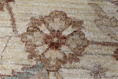Pishavar Beige Hand Knotted 67 X 99 Area Rug 250-26934 Image 11