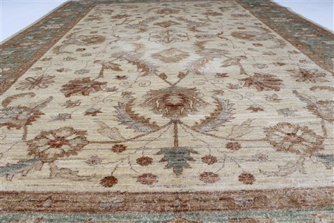 Pishavar Beige Hand Knotted 67 X 99 Area Rug 250-26934 Image 5