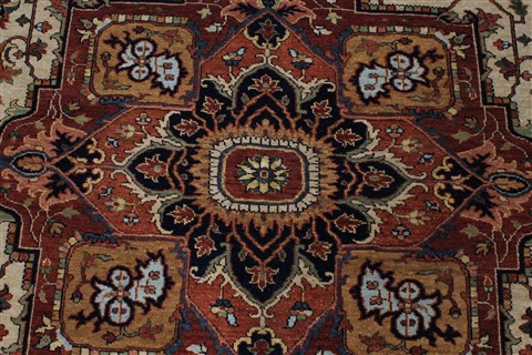 Serapi Brown Hand Knotted 61 X 810 Area Rug 250-26937 Image 5