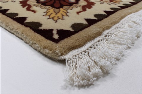 Isfahan Grey Hand Knotted 61 X 811 Area Rug 250-26940 Image 7